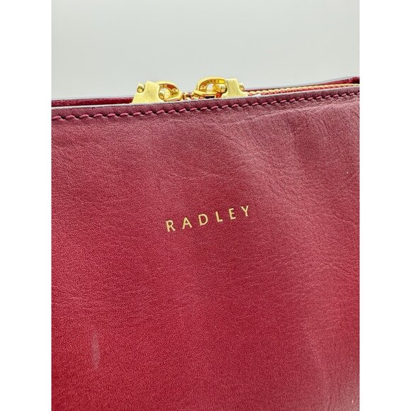 RADLEY Dukes Place pebbled leather middle compartment crossbody bag - BURGUNDY - Picture 13 of 15